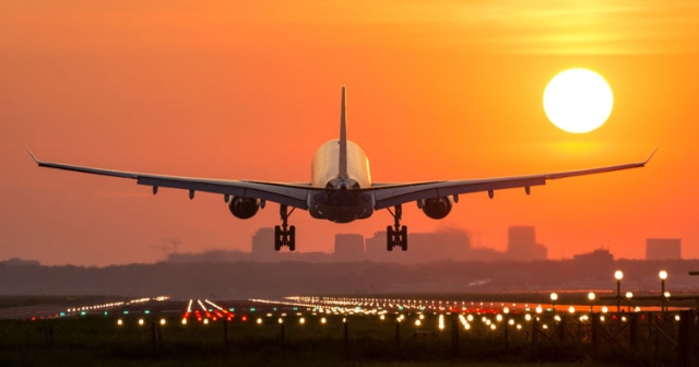 ¿Cómo cambio mi vuelo sin ningún cargo?