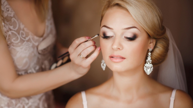 The Benefits of Budget-Friendly Bridal Hair and Makeup Services