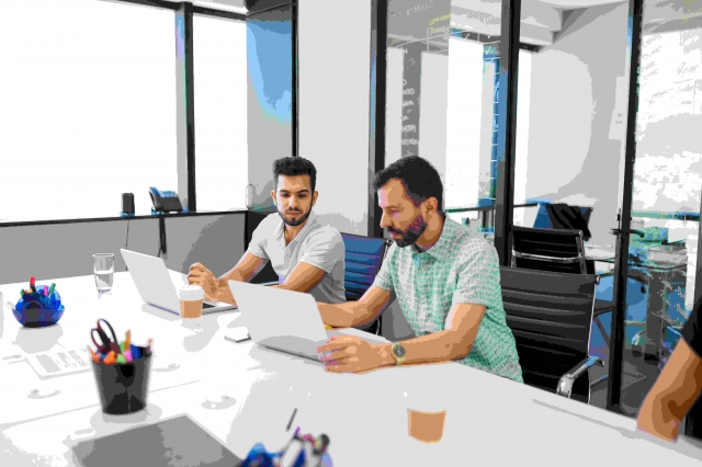 Crafting Digital Success: Your Guide to Choosing an Ecommerce Development