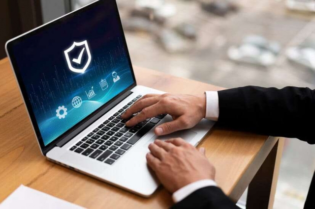 Navigating Data Privandscape :Essential Role of Data Protection Lawyersacy L