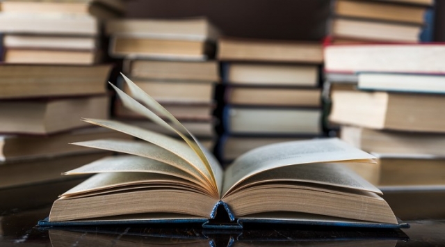 Discover the Benefits of Collaborating with a Professional Book Writing Company