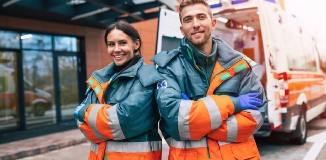 What Particular Safety Factors Affect Ambulance Workers Workwear