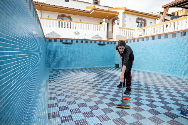 Pool Plaster: Enhancing the Beauty and Longevity of Your Swimming Pool