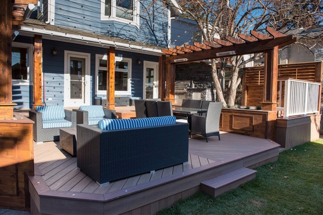 Expert Tips for Hiring a Deck Builder in Calgary