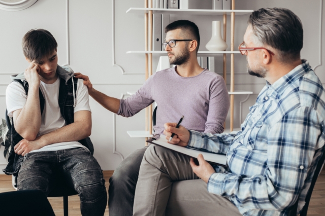 Breaking Barriers: How Online Mental Health Services Are Revolutionizing Care