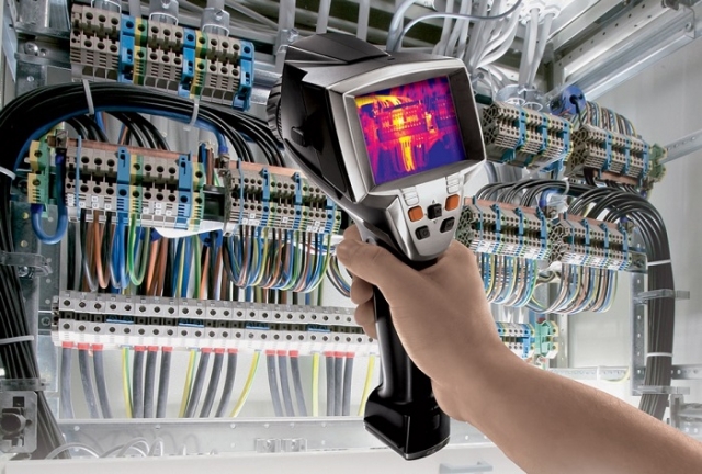 Benefits of Using Thermography Cameras in Electrical Maintenance