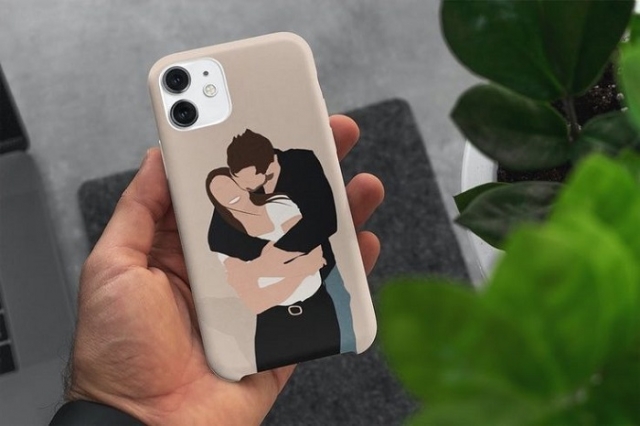 What Sort of Personalized Digital Arts Do Girls Use for Their Phone Cases