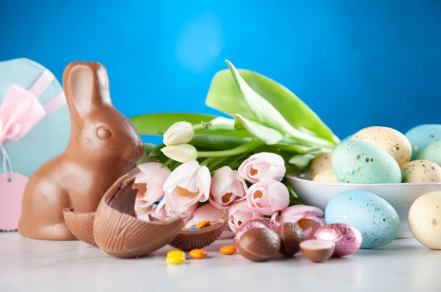 Easter ads: creativity and tradition