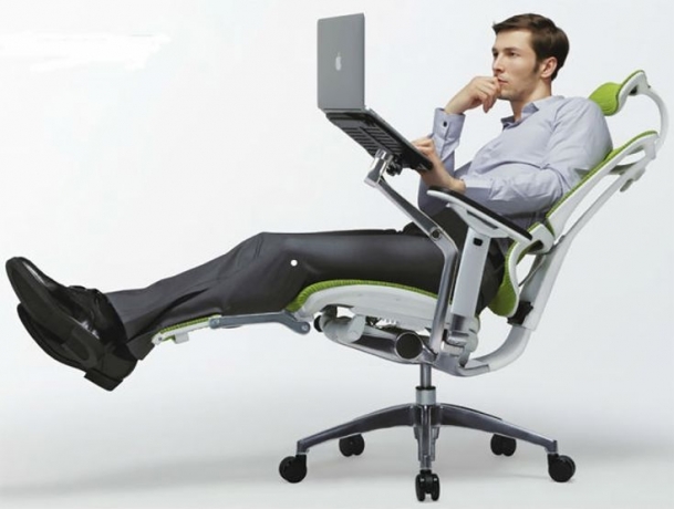 Portering Chair - An Essential Medical Equipment For Patient Transportation