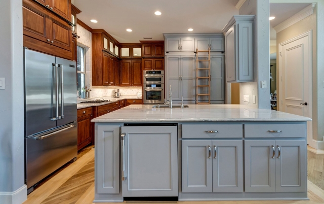 Factors to Consider When Selecting a Contractor for Your Luxury Home Renovation