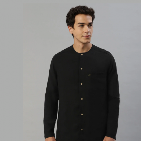Casual vs. Formal: How to Differentiate and Style Men's Shirts