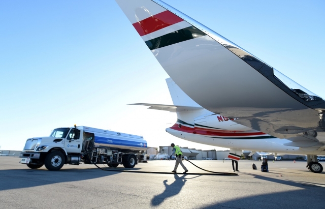 Aircraft Refueling Trucks Market Size, Share & Opportunities 2024-32