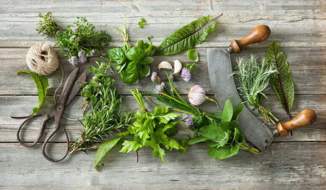 Level Up Your Italian Cooking: Essential Herbs & Spices