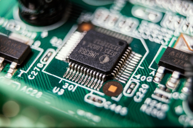 Tips for choosing a PCB manufacturer