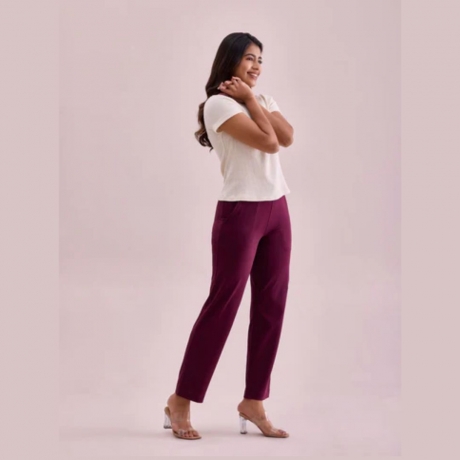 How to Choose the Best Office Pants for Your Body Type for Women