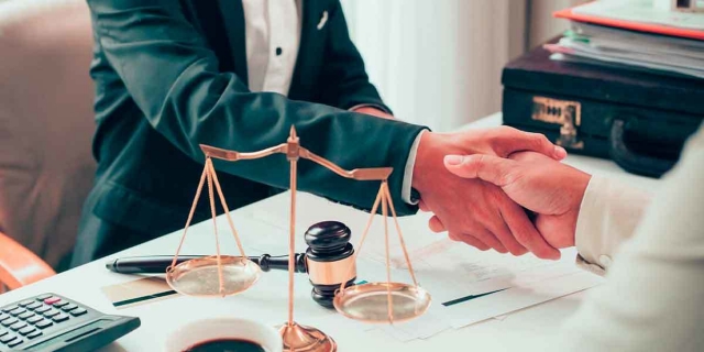 How Are Personal Injury Lawyers Different From Other Lawyers?