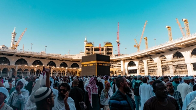 Navigating Hajj Cost from the USA: A Detailed Financial Guide