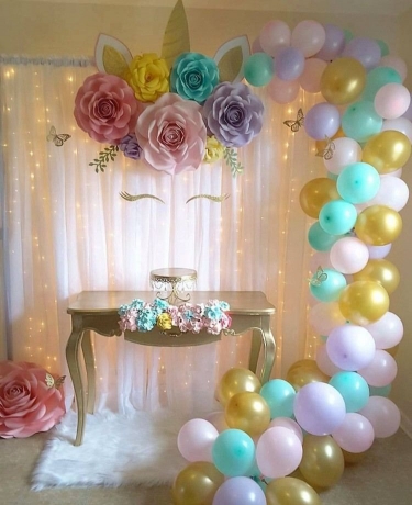 The Best Birthday Party Decorations for a Minimalist Aesthetic!
