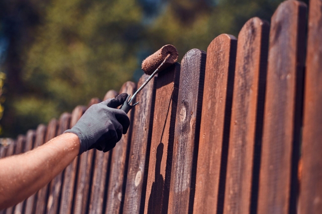 Fence Installation Process: Easy Steps For A Smooth Installation Or Replacement!