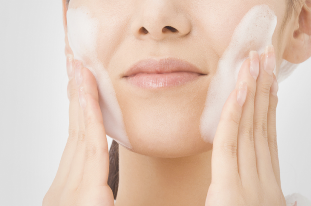 Unlock Clear Skin: The Ultimate Guide to Face Cleansers