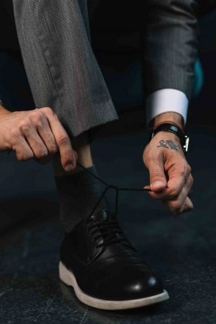 Mastering Dress Shoes: A Complete Guide to Style and Comfort
