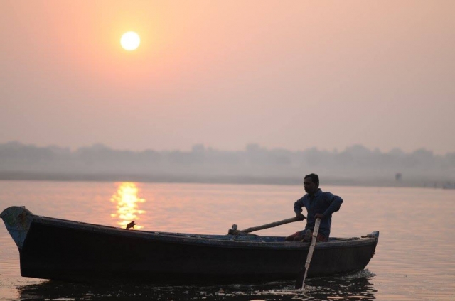 WHAT YOU MUST KNOW BEFORE VOLUNTEERING ABROAD?