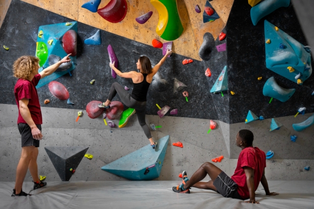  Indoor climbing & skydiving benefits