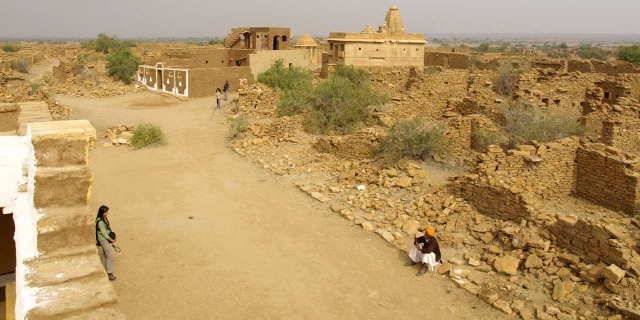 Inside Kuldhara: Exploring the Haunted Past of Rajasthan’s Village