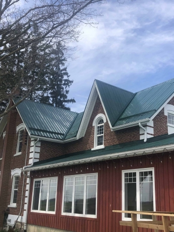 Trustworthy Barn Painters in Ontario: Ensuring Long-Lasting Results