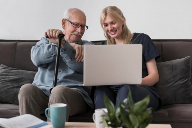 Compassionate Caregivers for Elderly Toronto: Trusted Support From Peace In-Home Healthcare Services