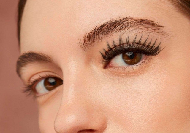 Is Vaseline Good for Your Eyelashes? Learn the Facts