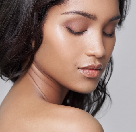 Top Questions to Ask Your Surgeon Before Eye Bag Removal Surgery in Islamabad