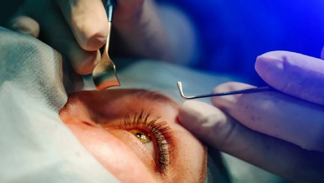 Cataract Surgery in Pune -  Clairevision Eye Hospital