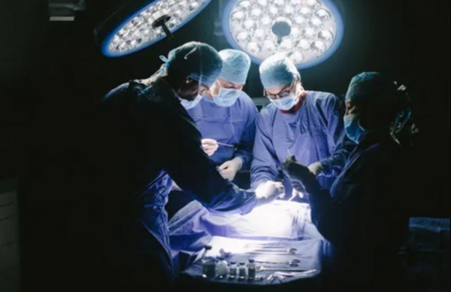 Best General Surgeon in Lahore | Top General Surgeon – Dr. Rashid Siraj