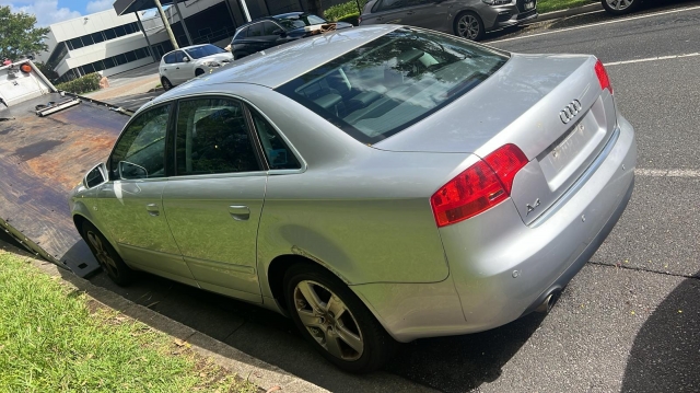 Top 5 Benefits of Using a Professional Car Removal Service