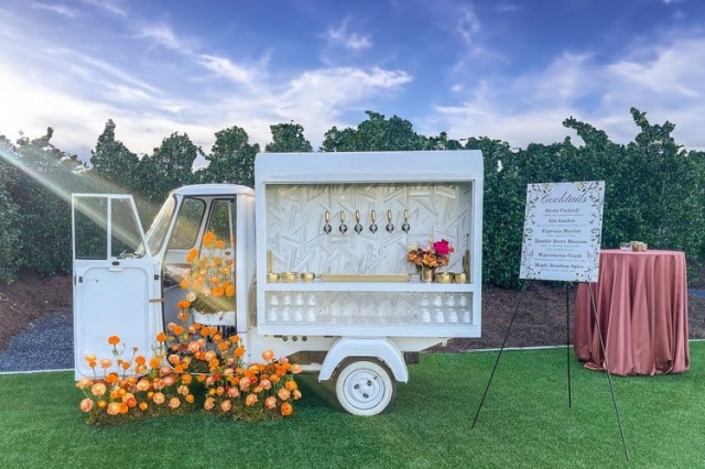 Tippy Tap Co: Sip, Savor, and Celebrate with Premium Mobile Cocktail Service