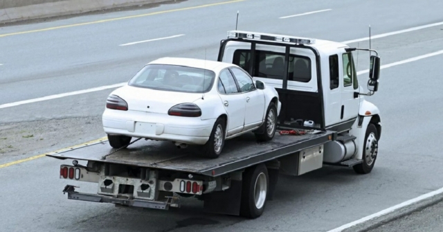 Why Long Distance Towing Services Are Your Best Bet for Safe Vehicle Transport