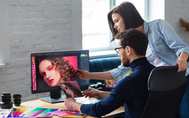 The Benefits of Using Local Graphic Design Agencies in Australia