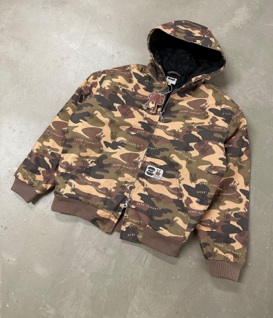 Clints Tracksuit The Perfect Blend of Street Style and Comfort