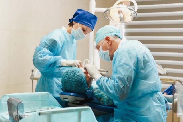 Brooklyn Tooth Extraction & Wisdom Teeth Removal – Cost & Options