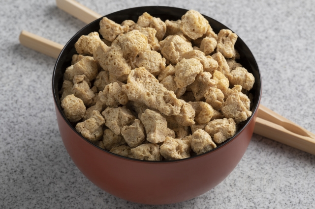 6 Benefits of Eating Soya Chunks in Your Diet!