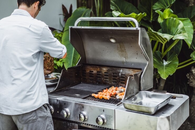 How to Choose the Right Large Portable BBQ for Your Outdoor Events