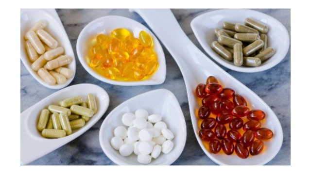 How Does Physician-Supervised Weight Loss Differ from DIY Diets?