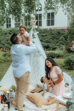Capture Cherished Moments with Albany NY Family Photographer: JustShootWithSaumya’s Expert Photography Services