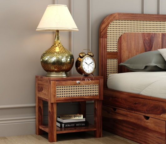 The Importance of a Well-Organized Bedside Table