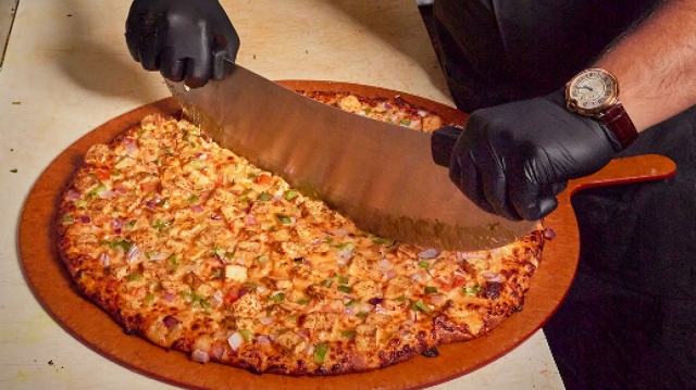 Looking for Flavor? Tandoori Pizza in New York Has It All