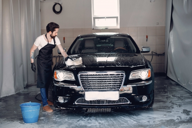 How Does Car Detailing Service Enhance Vehicle Longevity?