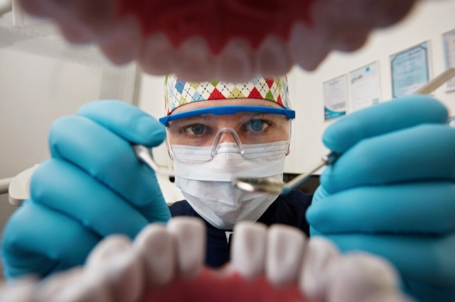 How an Oral Health Centre Can Improve Your Smile