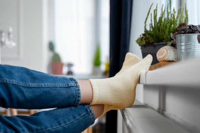 Discover the Perfect Blend of Comfort and Safety with Non-Slip Shoe Socks