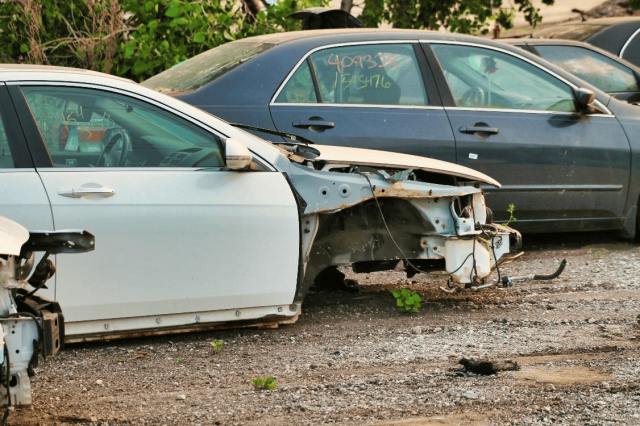 What to Know About Selling Wrecked Cars for Cash in Charlotte